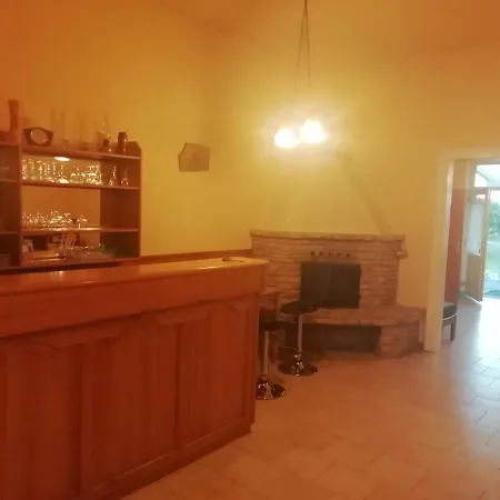 Varga Vendeghaz Szobak