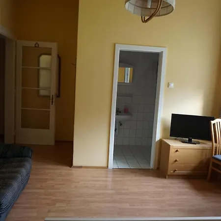 Varga Vendeghaz Szobak Guest house
