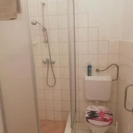 Varga Vendeghaz Szobak * Olaszfalu
